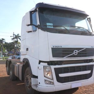 DE 018 - CAMINHÃO VOLVO