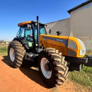 JB 06 - Trator Valtra BH 205i